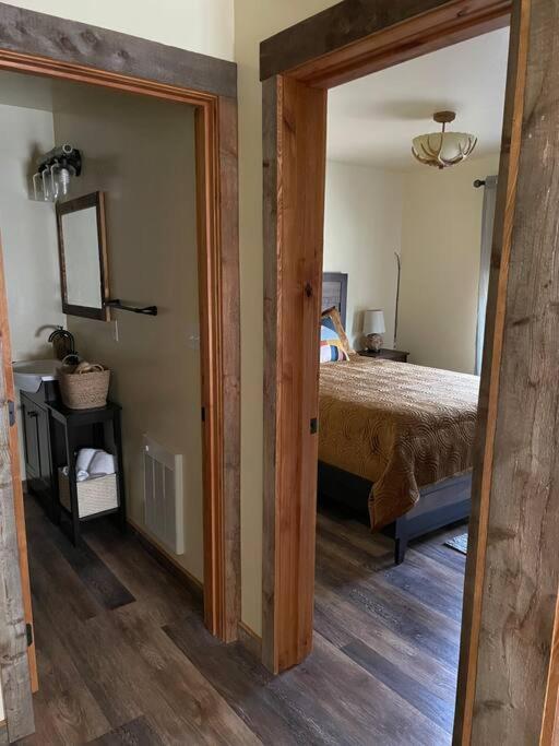 Parkway Yellowstone Guest House Apartment #3 Gardiner Eksteriør billede